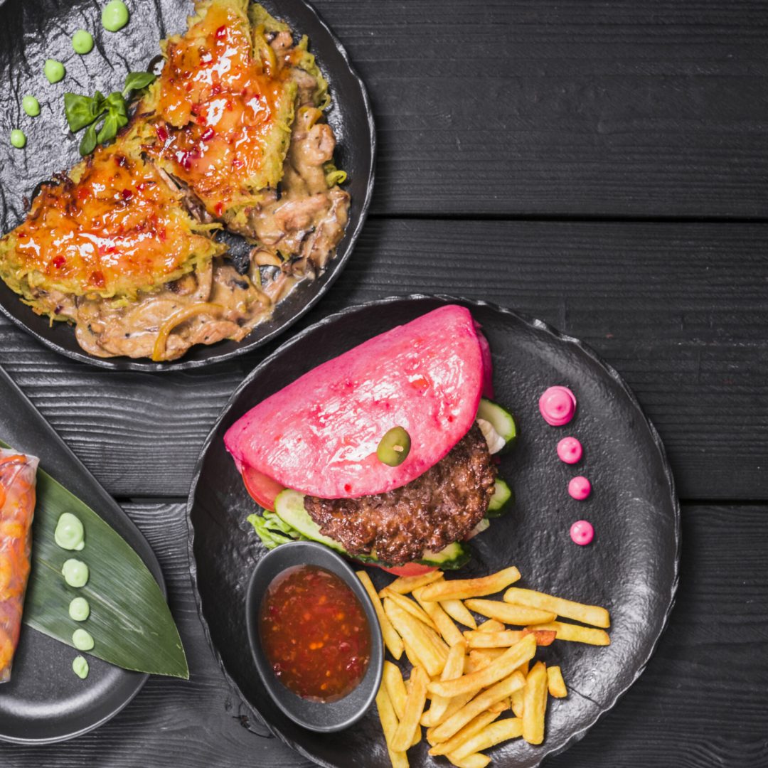 different-asian-dishes-restaurante